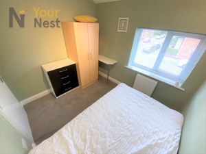 Photo 7- click for photo gallery